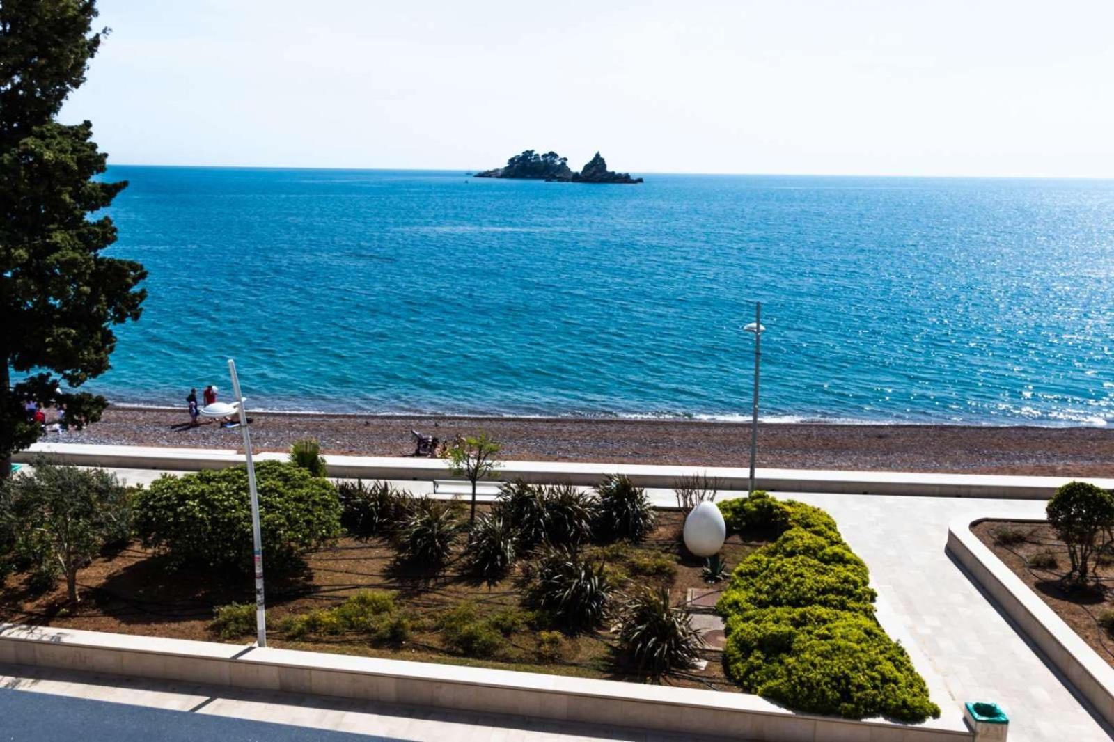 Mar Azul Apartments Petrovac Exterior photo